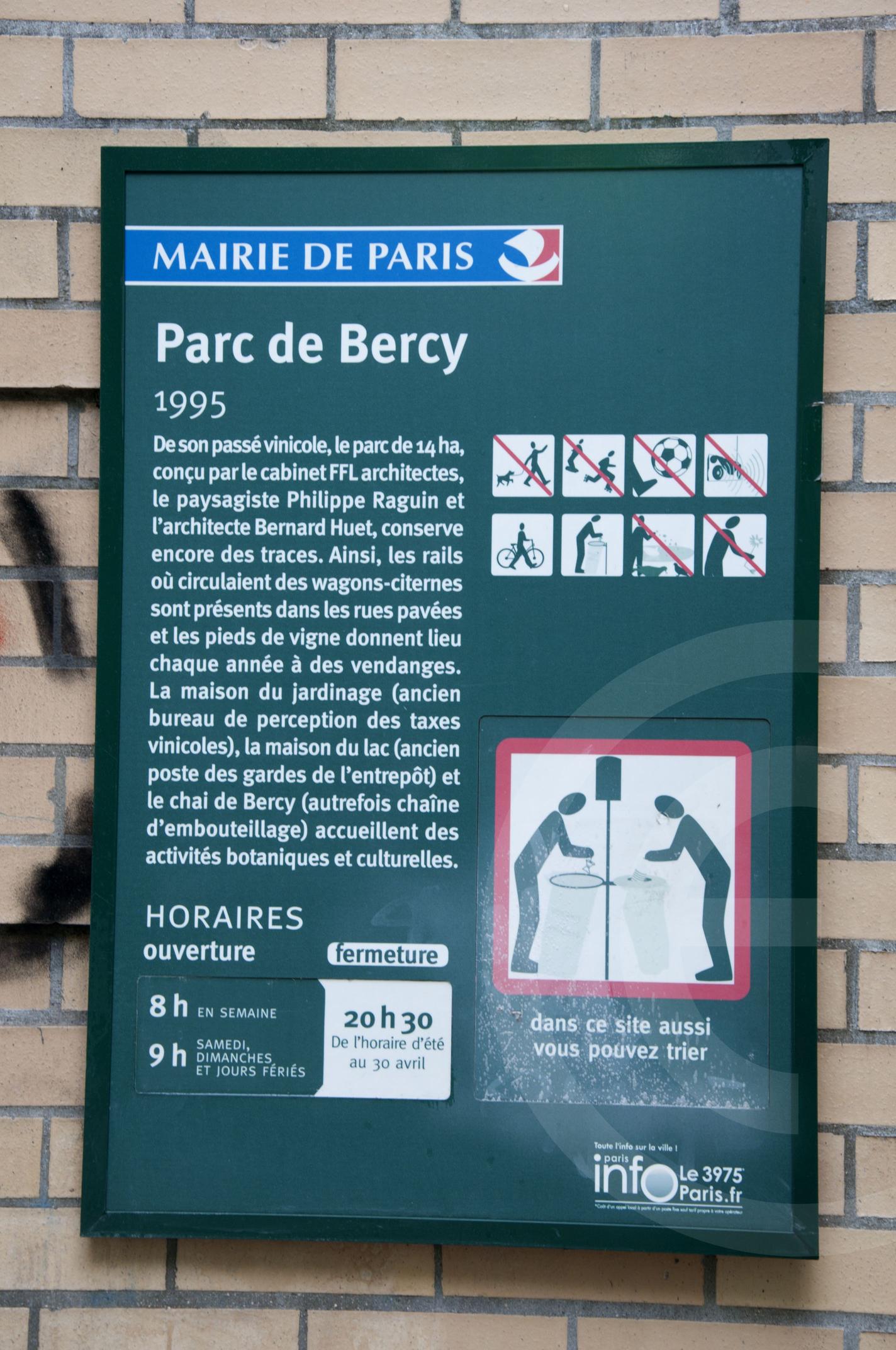 Giardini/Immagini/780_parc de bercy - Paris/_DSC0181_cartello.jpg